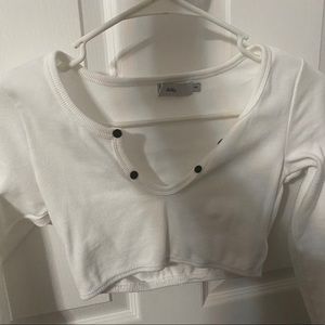 Adika white cropped button long sleeve